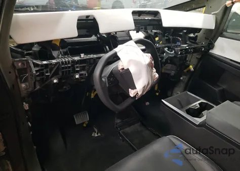 2024 Tesla Cybertruck from USA, damaged, VIN 7G2CEHEDXRA010522